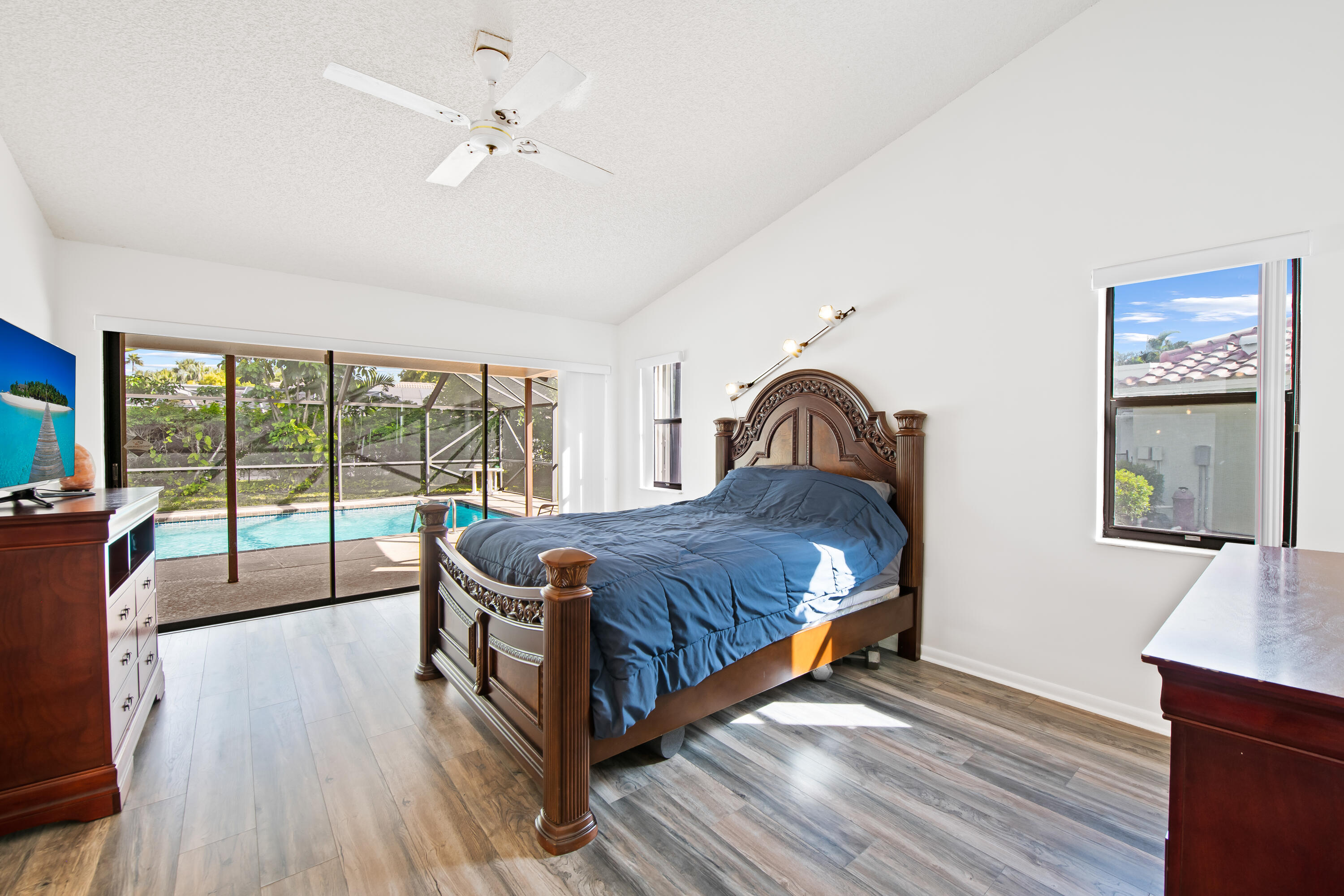 CYPRESS RUN - Residential