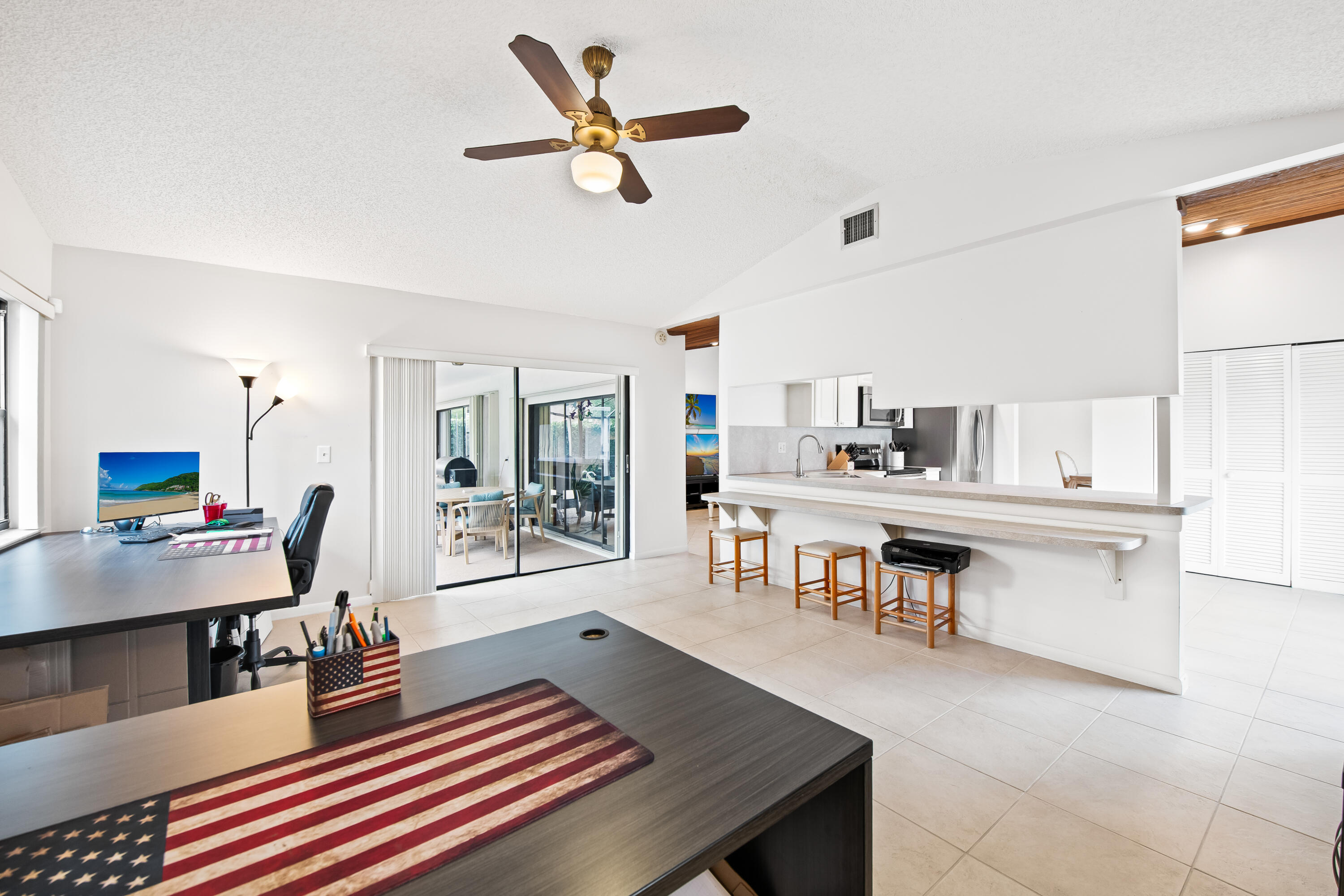 CYPRESS RUN - Residential