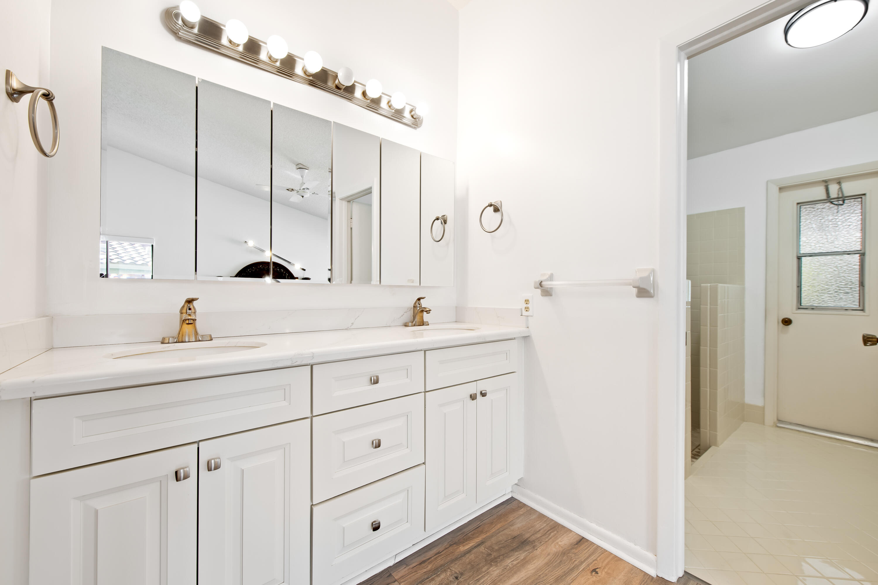 CYPRESS RUN - Residential