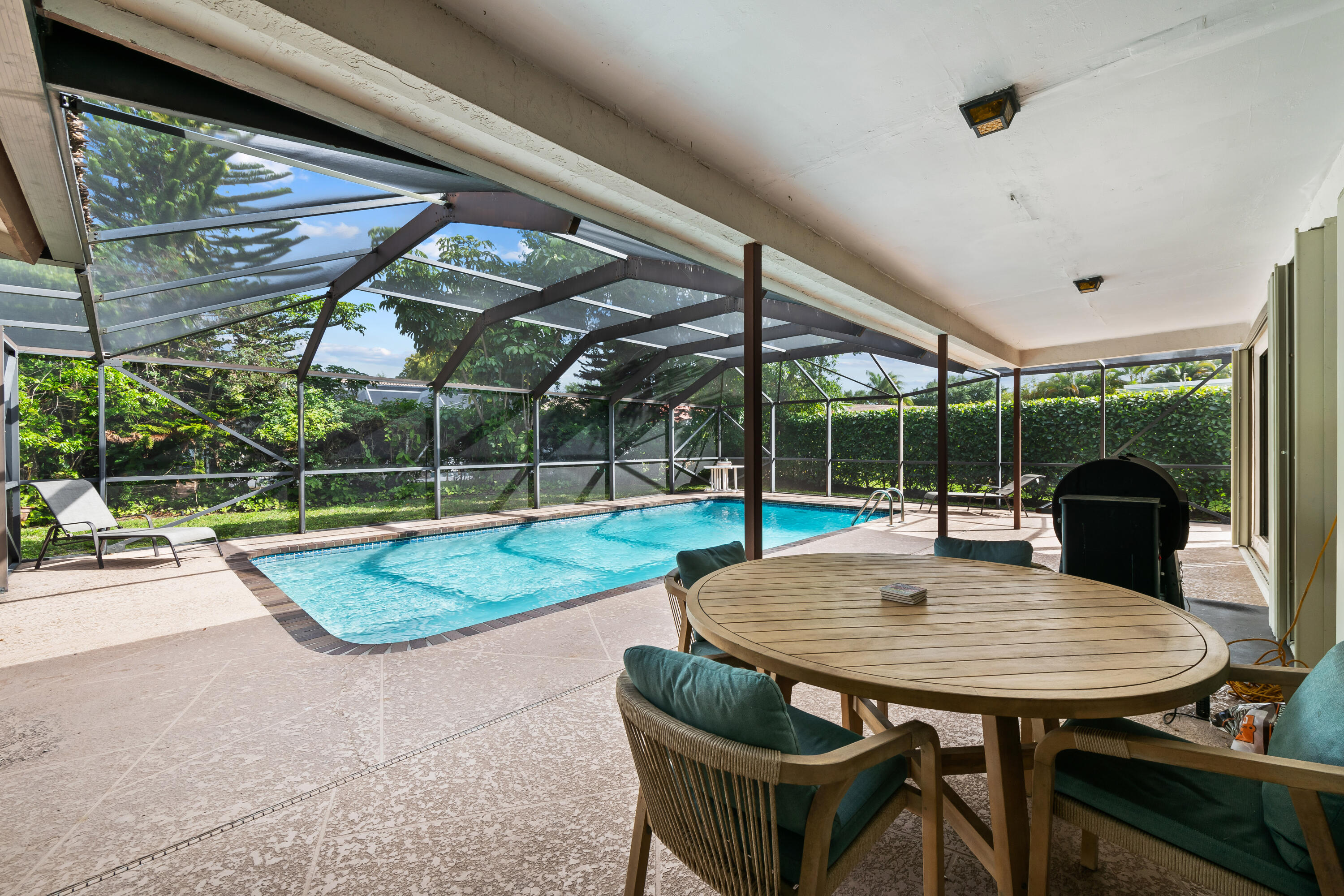 CYPRESS RUN - Residential