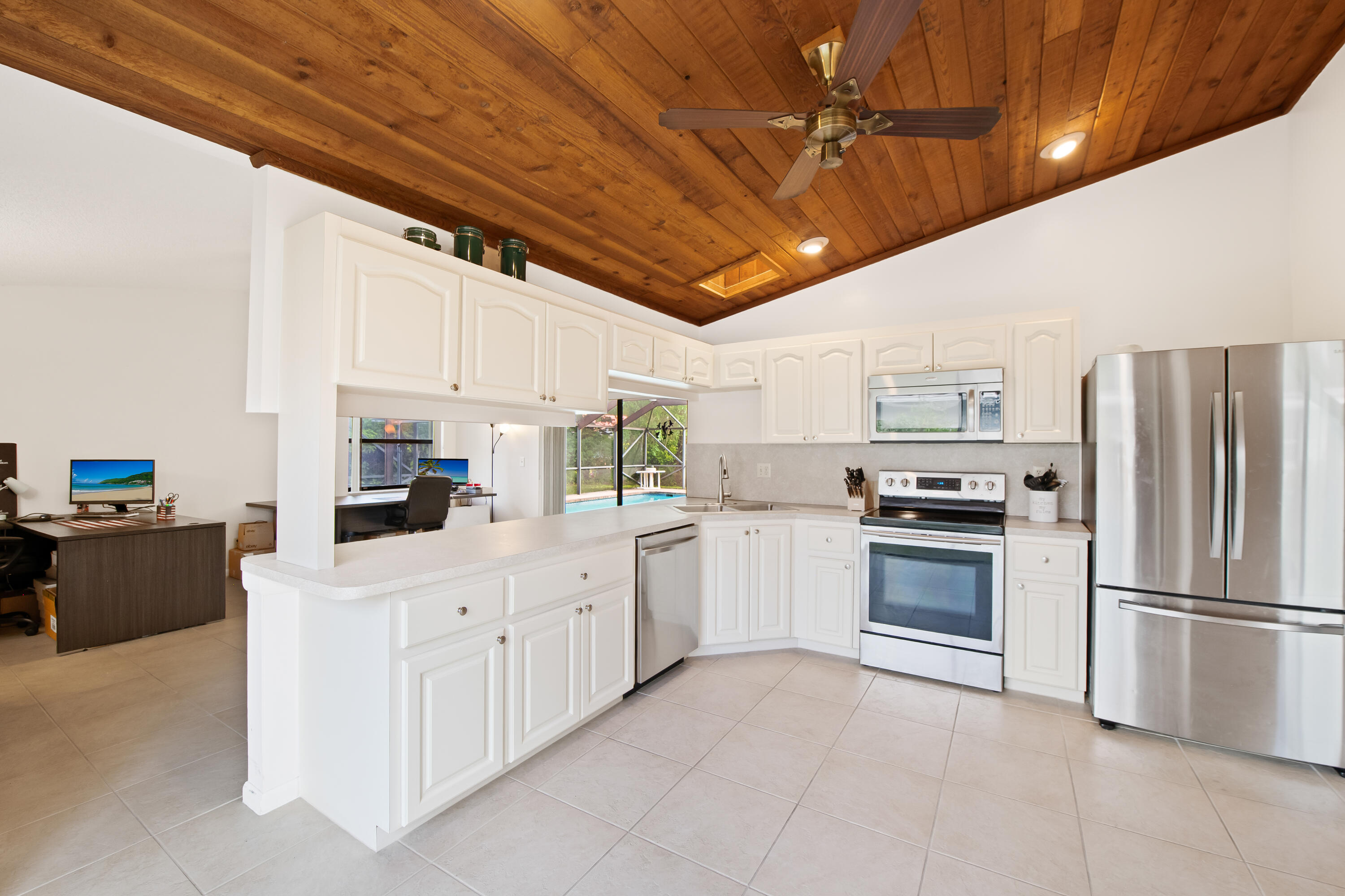 CYPRESS RUN - Residential