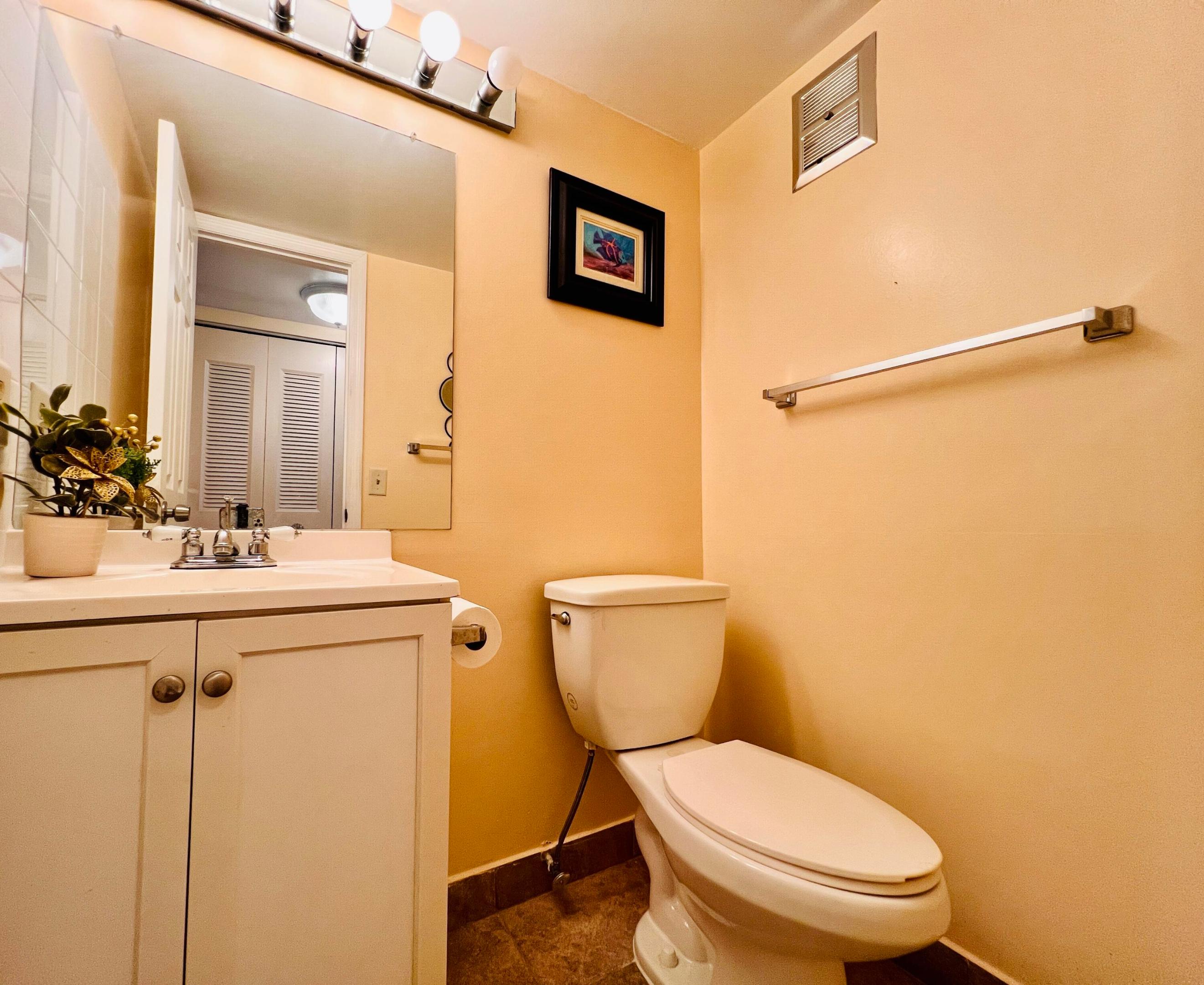 CAMBRIDGE CONDO - Residential Lease