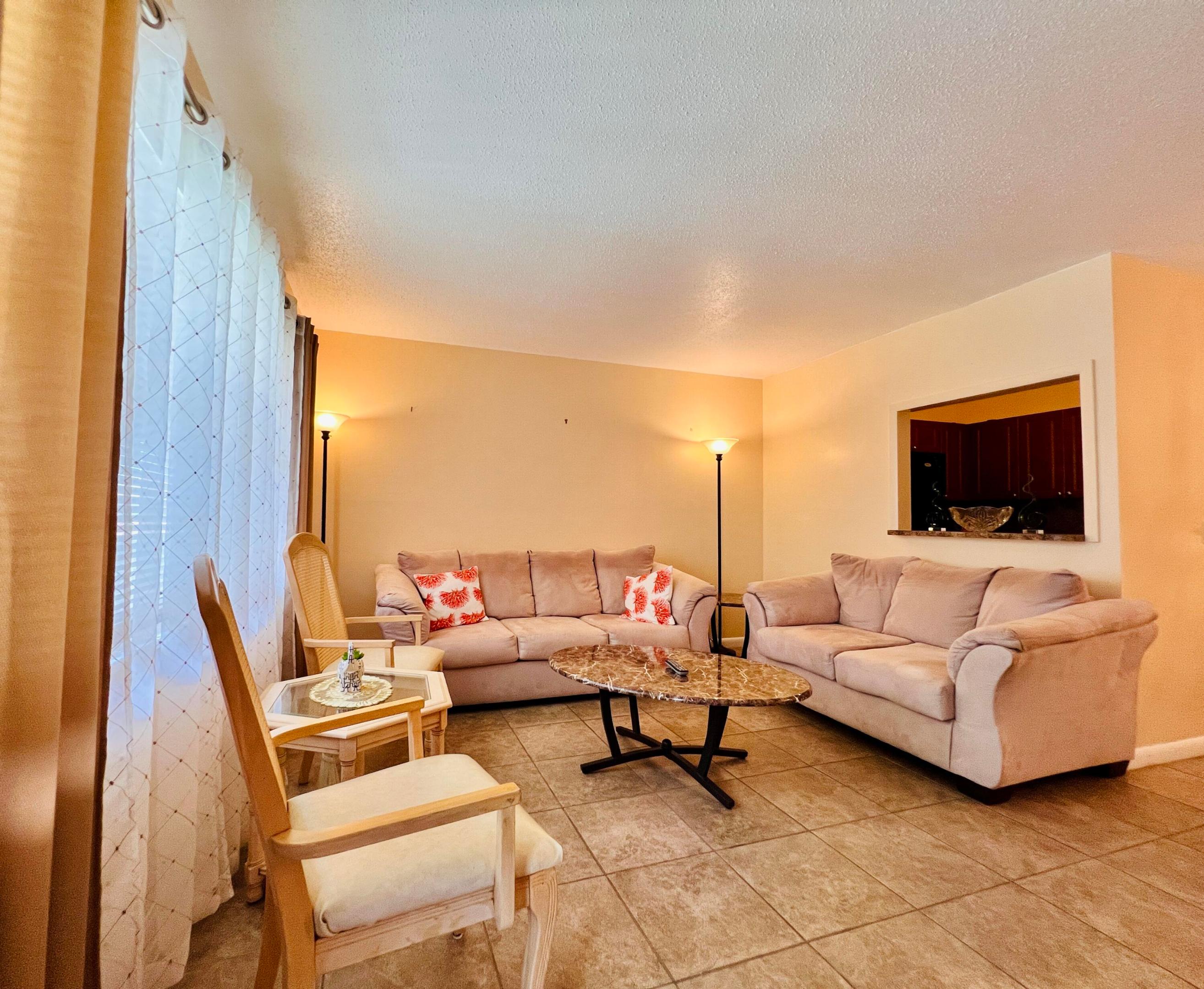 CAMBRIDGE CONDO - Residential Lease