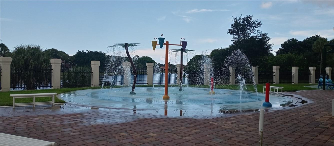 Wimbledon Villas Via Verd - Residential Lease