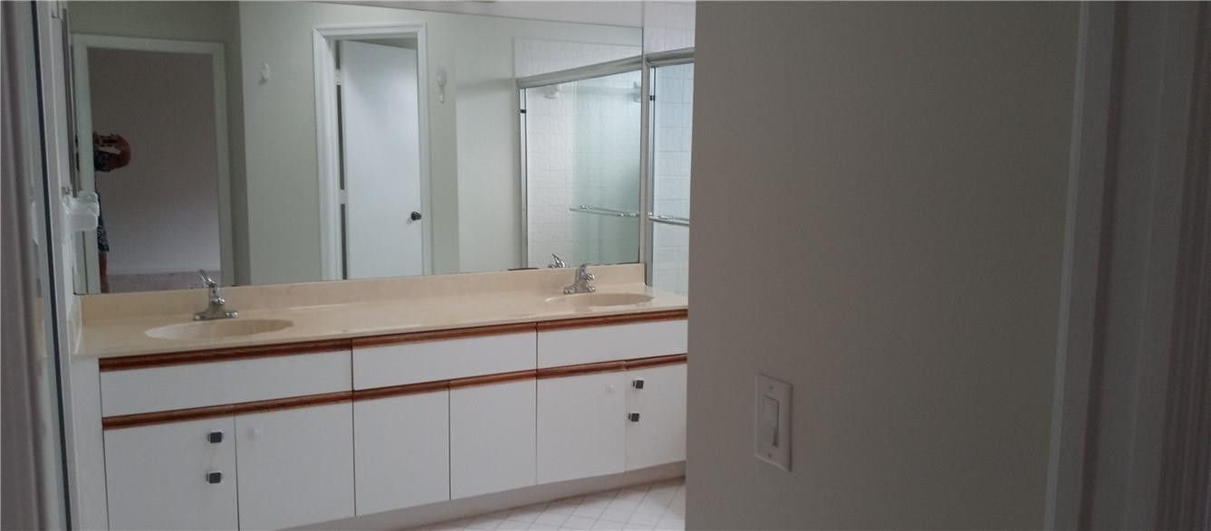 Wimbledon Villas Via Verd - Residential Lease