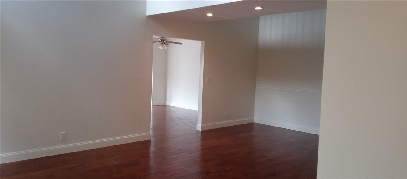 Wimbledon Villas Via Verd - Residential Lease