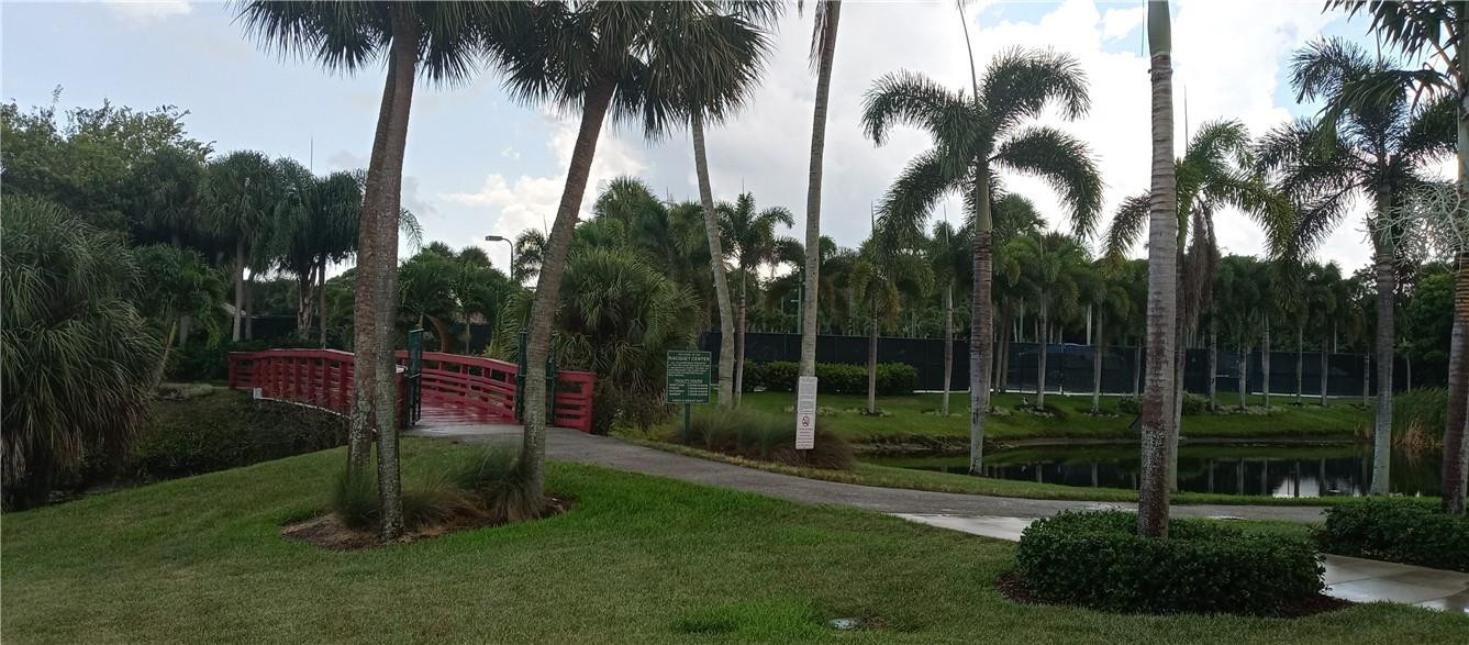 Wimbledon Villas Via Verd - Residential Lease