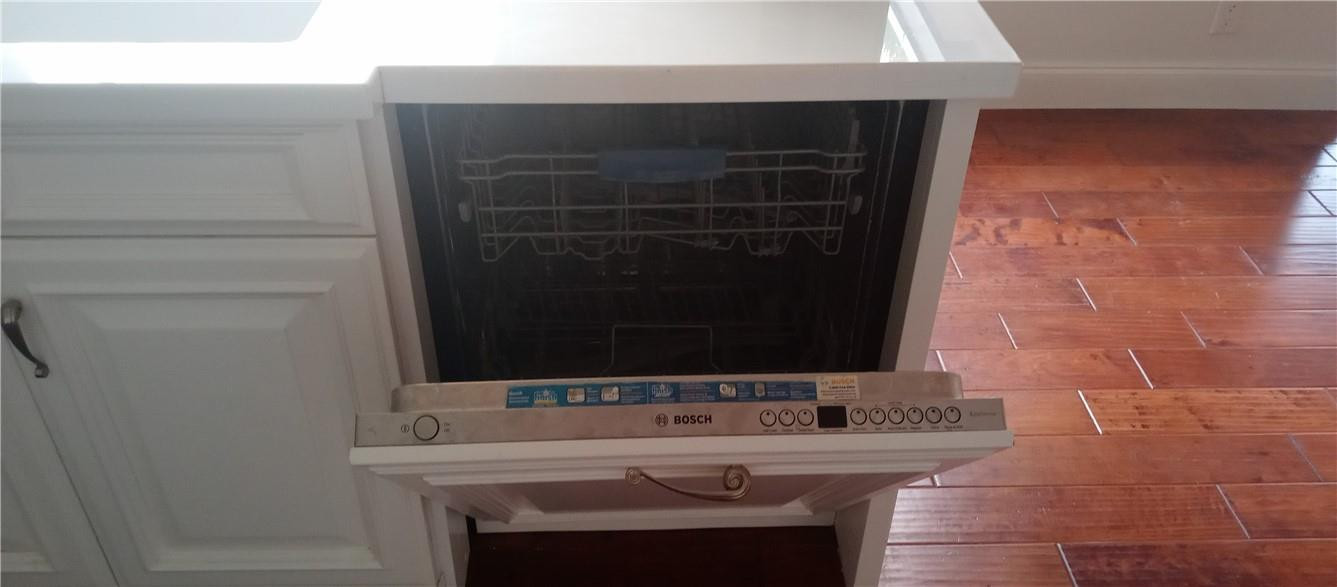 Wimbledon Villas Via Verd - Residential Lease