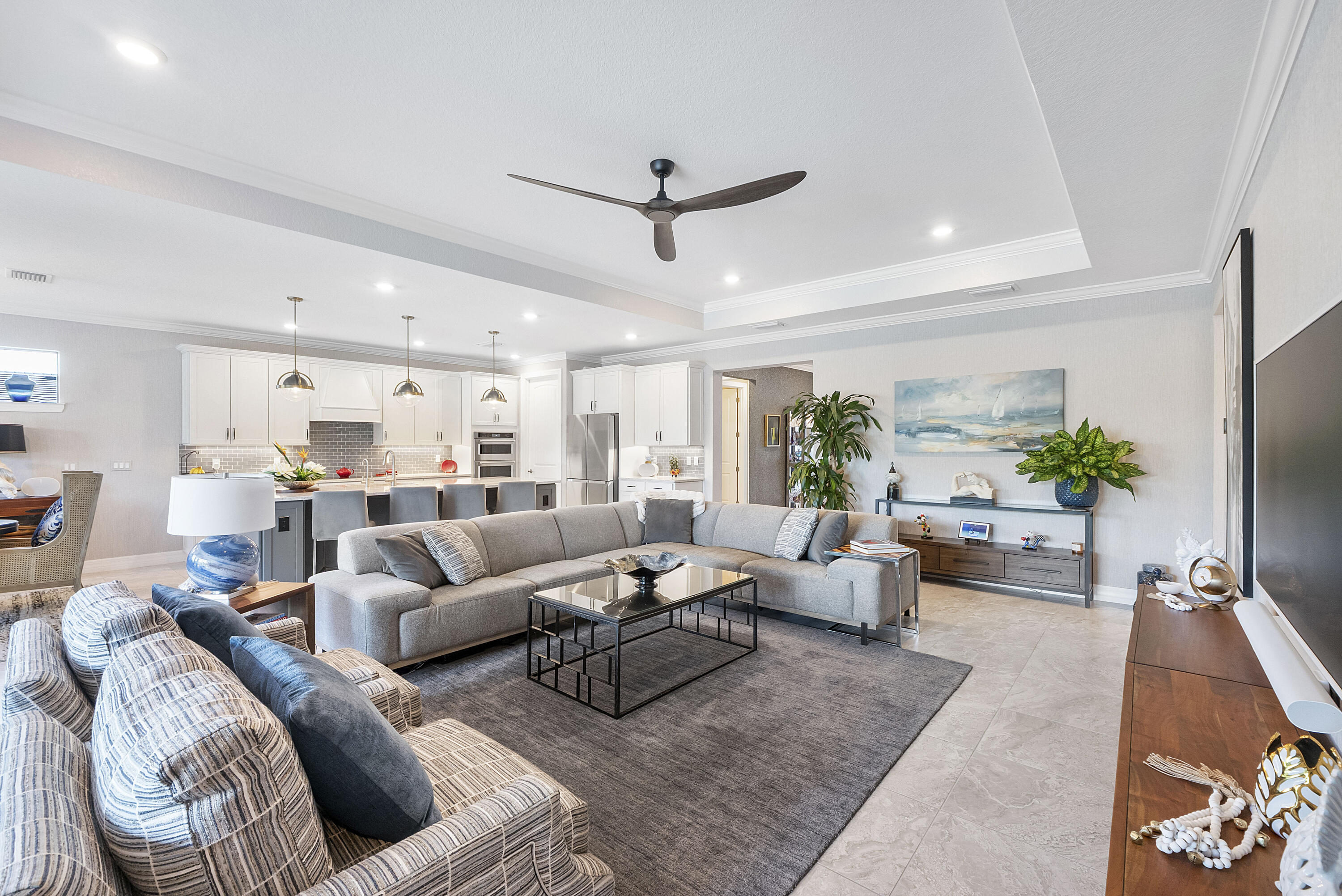 4506 Silverwood Lane N