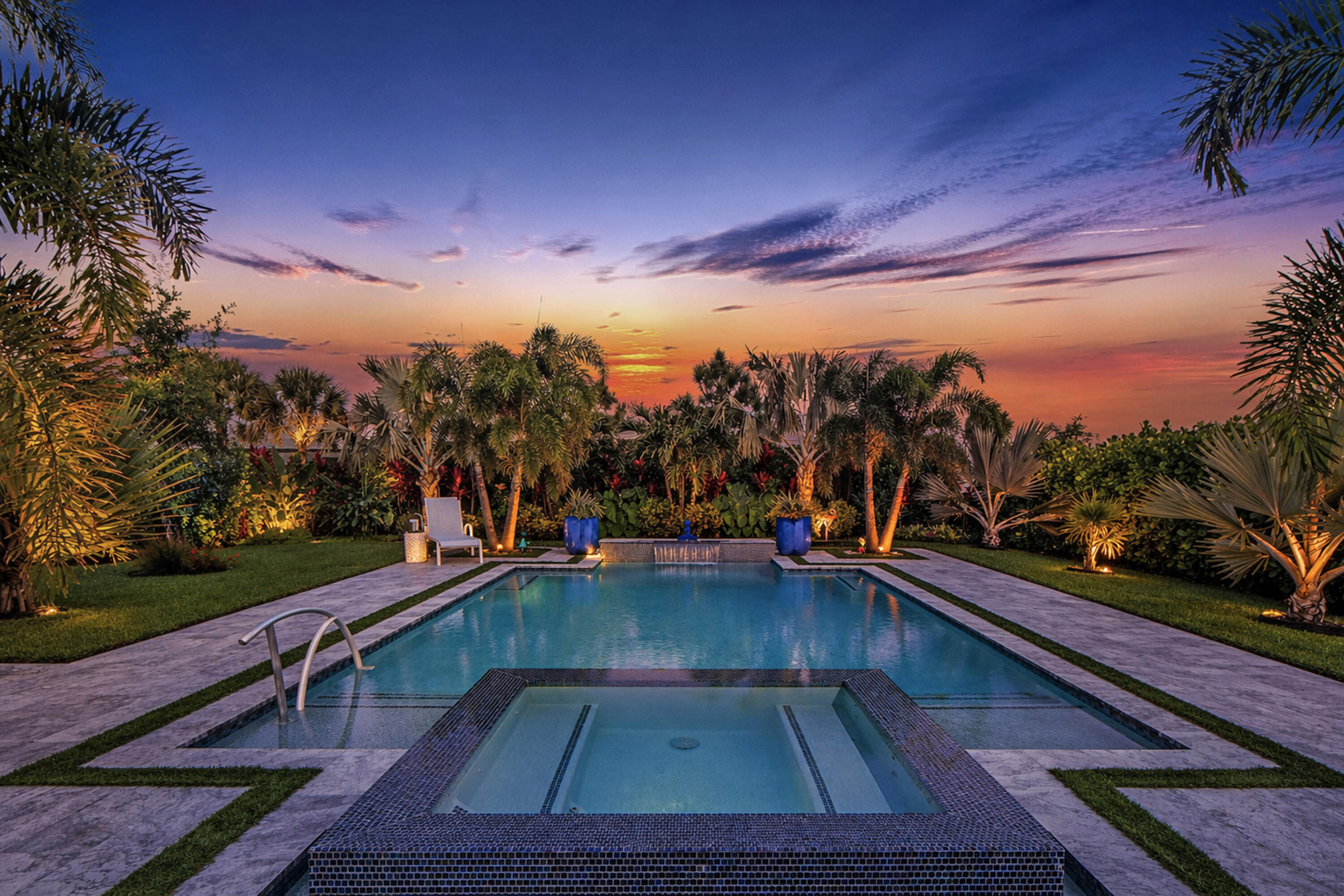 4506 Silverwood Lane N