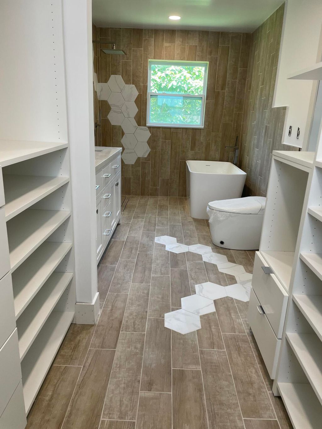 Photo of 2800 NE 1st Avenue, Wilton Manors, FL 33334 (MLS # B26018260)