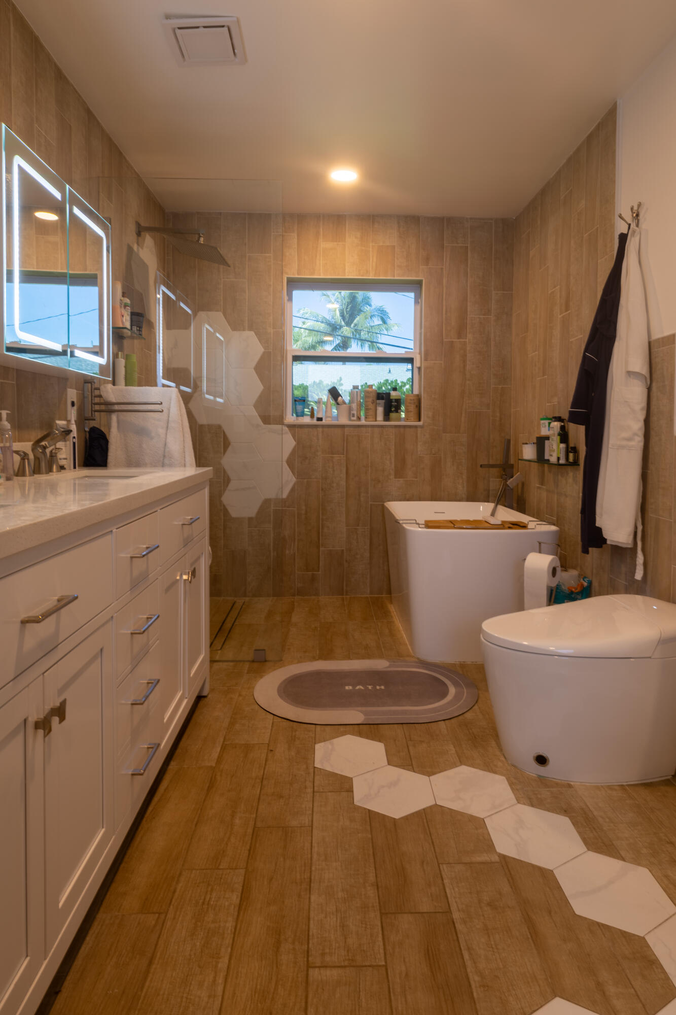 SUNSET MANORS AMEN PLAT - Residential