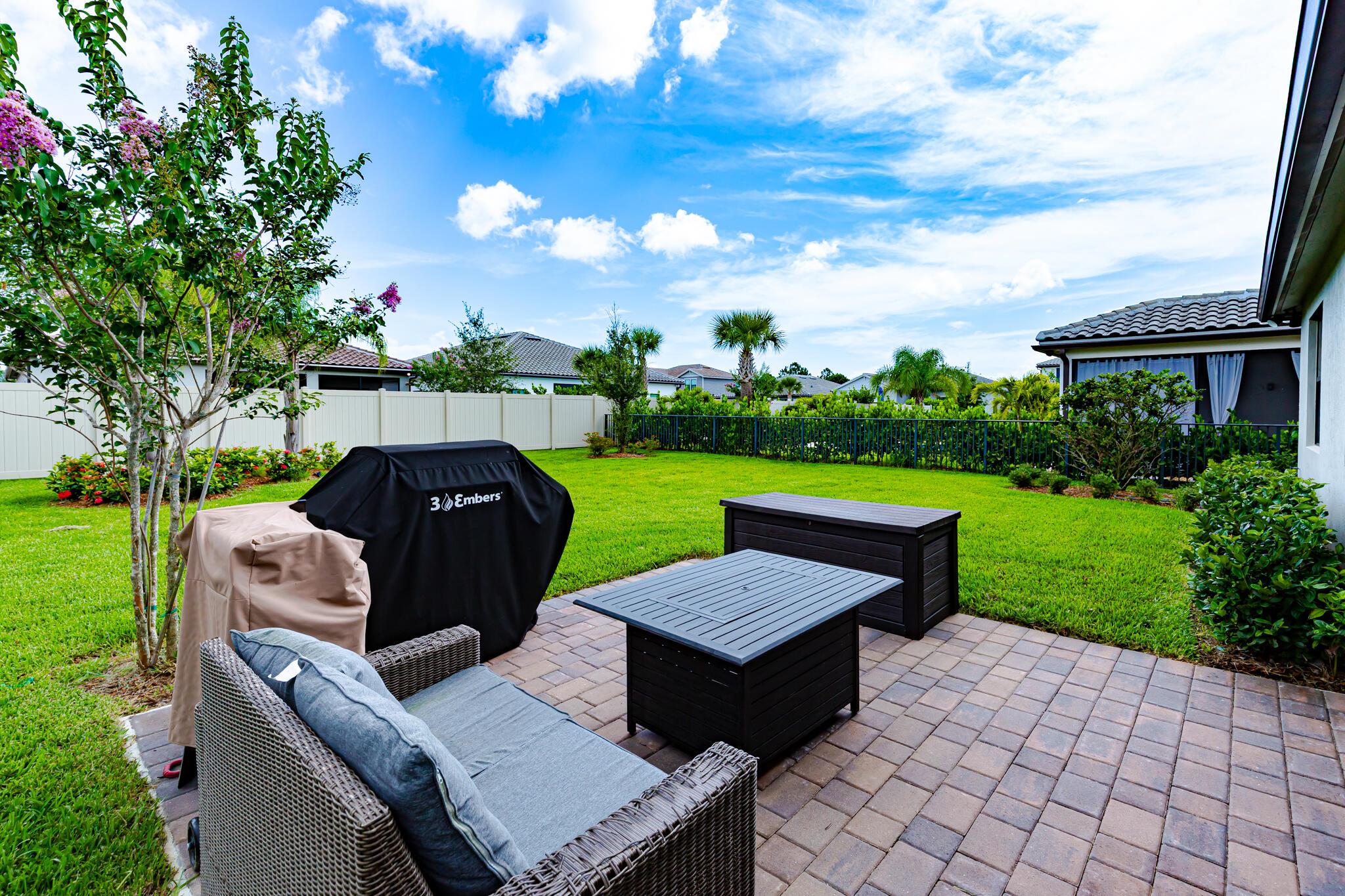 VERANDA GARDENS EAST PHAS - Residential