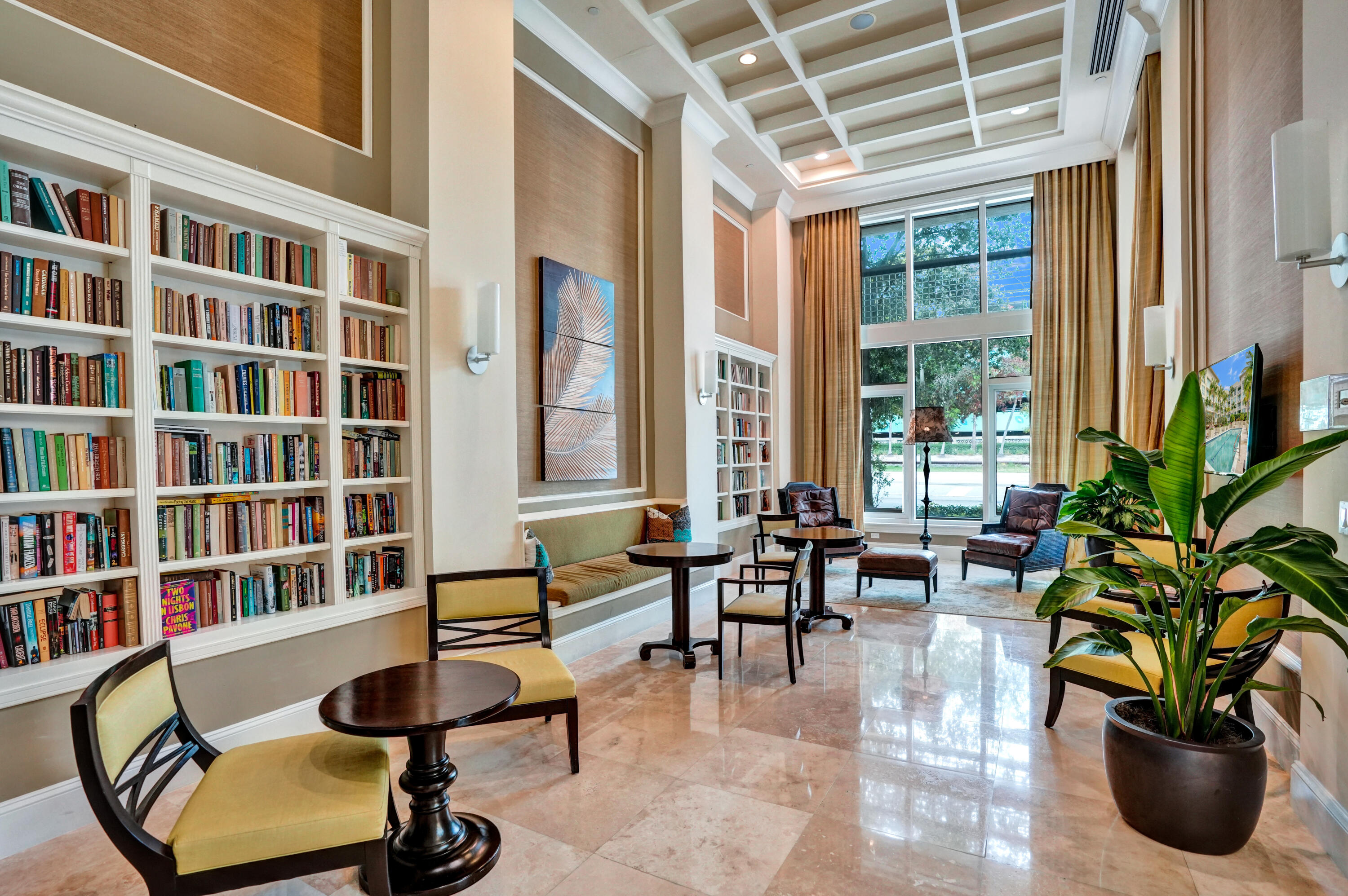 CITY PALMS CONDO - Residential Lease