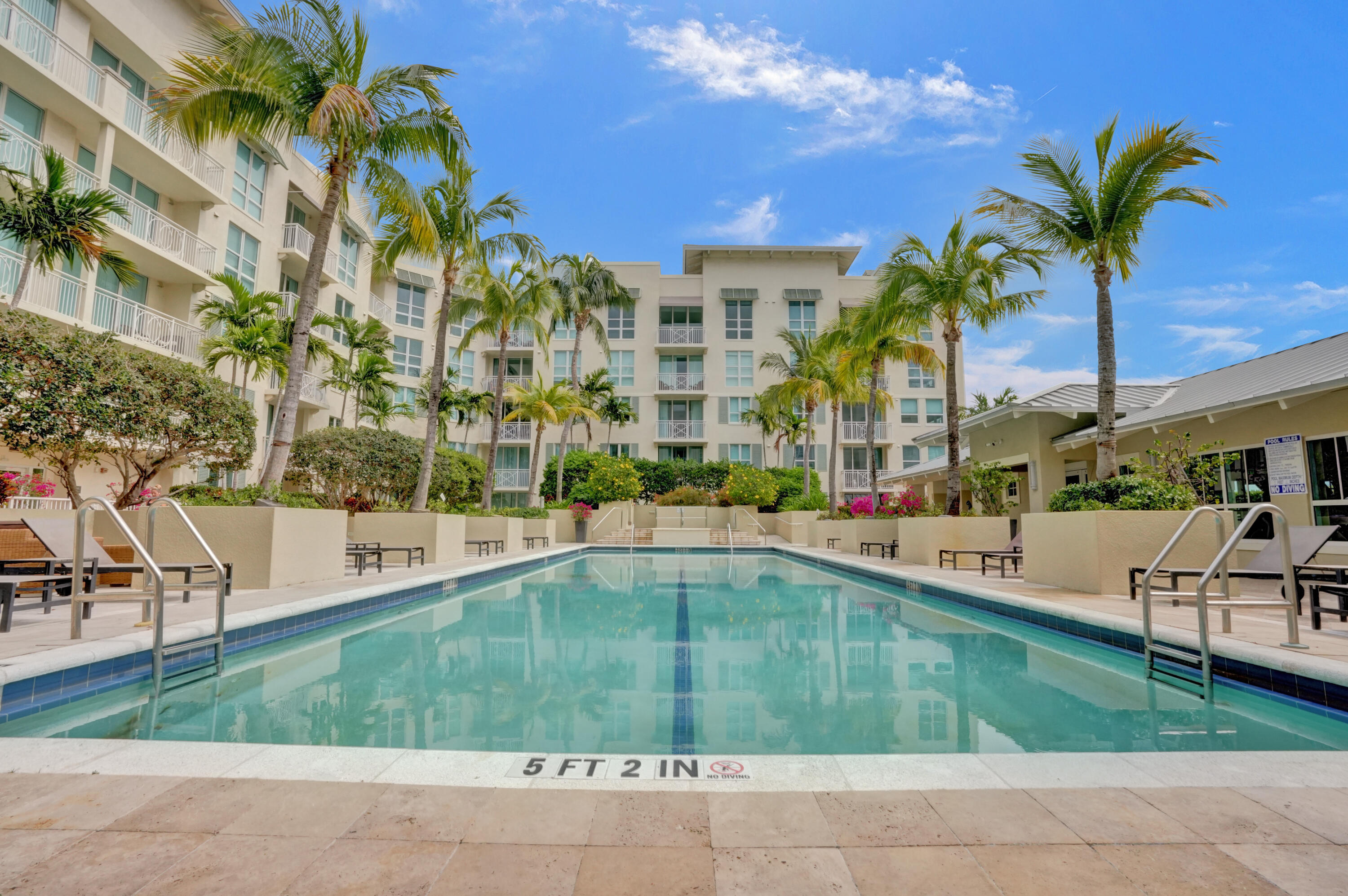 CITY PALMS CONDO - Residential Lease