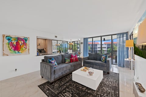 Tiny photo for 800 Jeffery Street #307, Boca Raton, FL 33487 (MLS # B26090008)