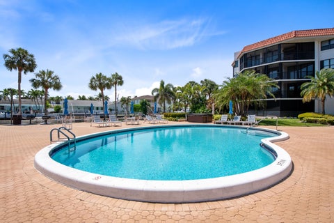 Tiny photo for 800 Jeffery Street #307, Boca Raton, FL 33487 (MLS # B26090008)