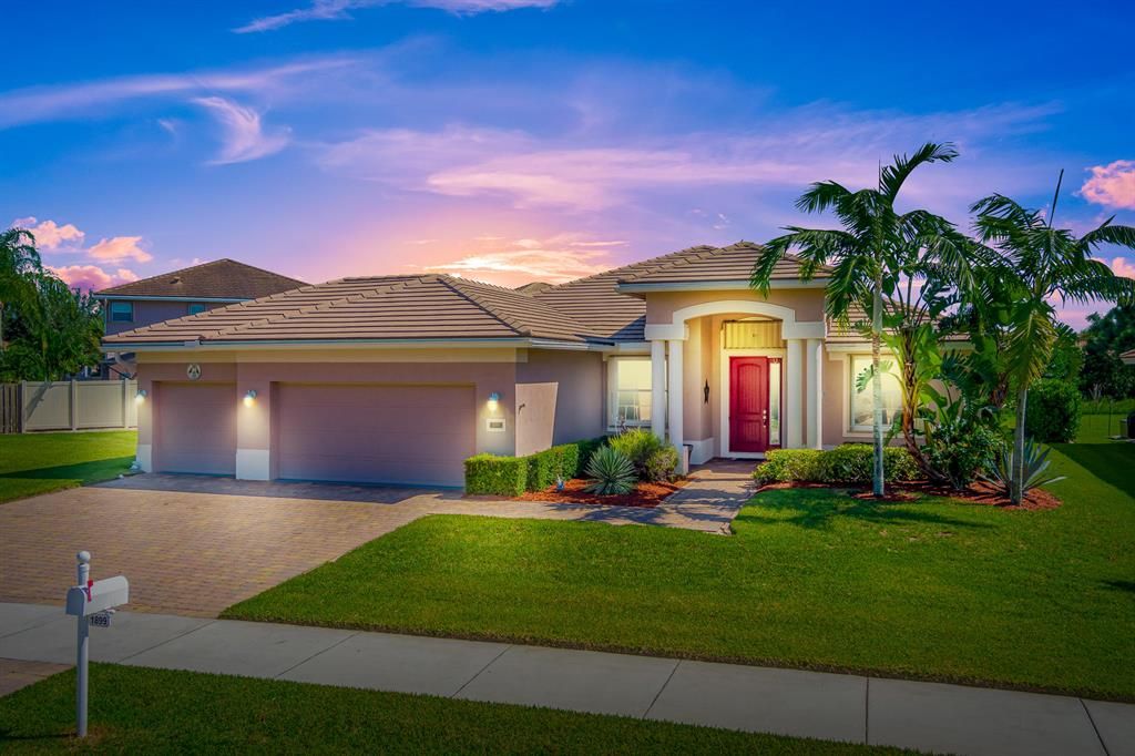 Photo of 1899 NW Waterwillow Way, Jensen Beach, FL 34957 (MLS # R10740844)