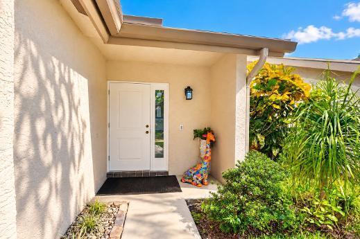 2266 Seagrape Circle