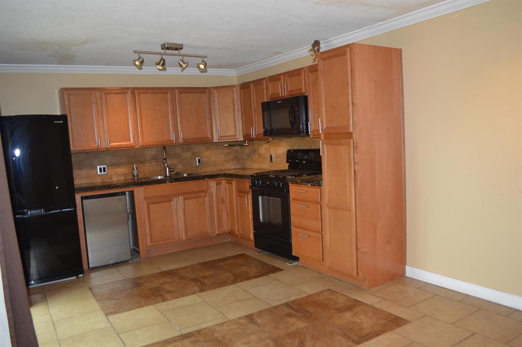 Seven Springs 01 - Residential