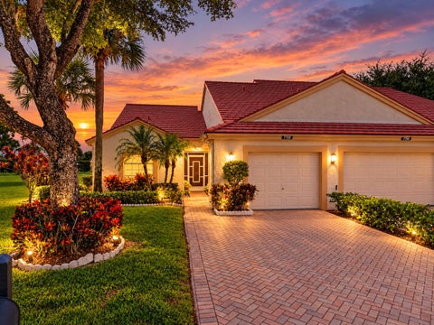 Photo of 7700 CORAL LAKE Drive, Delray Beach, FL 33446 (MLS # B26088903)