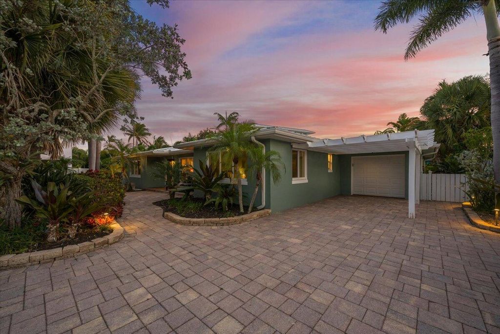 Photo of 440 Jupiter Lane, Juno Beach, FL 33408 (MLS # B26028447)