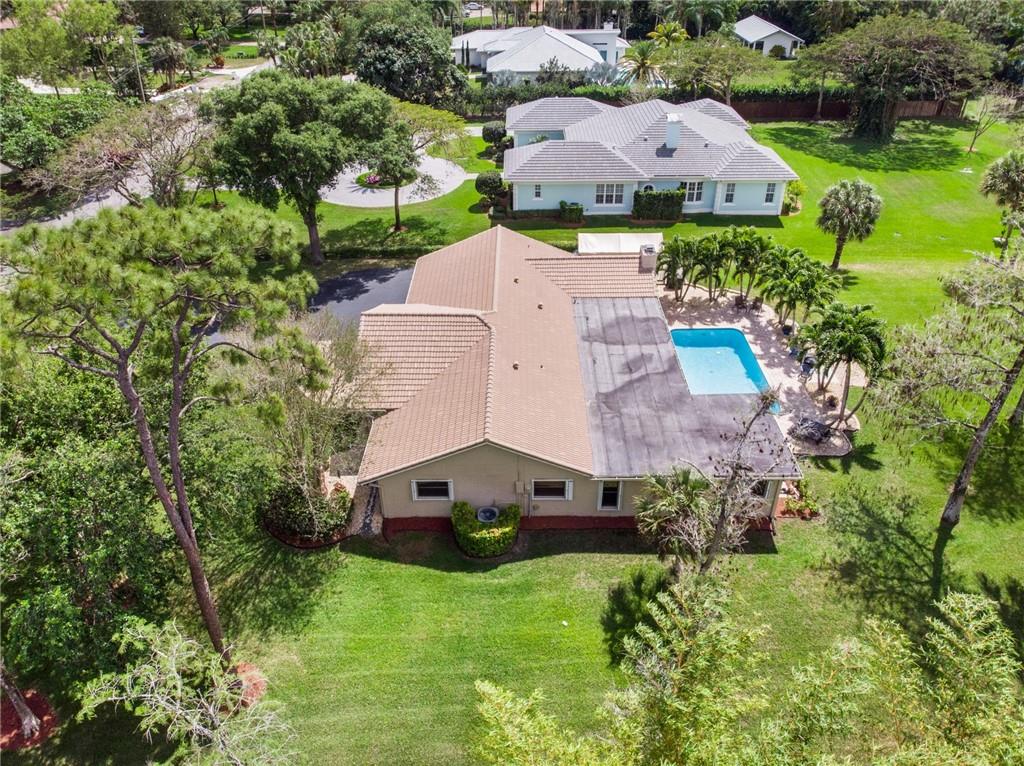 PINE TREE ESTATES - Residential