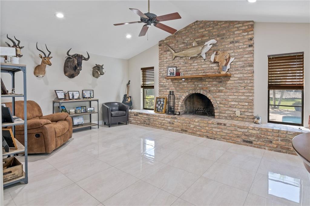 PINE TREE ESTATES - Residential
