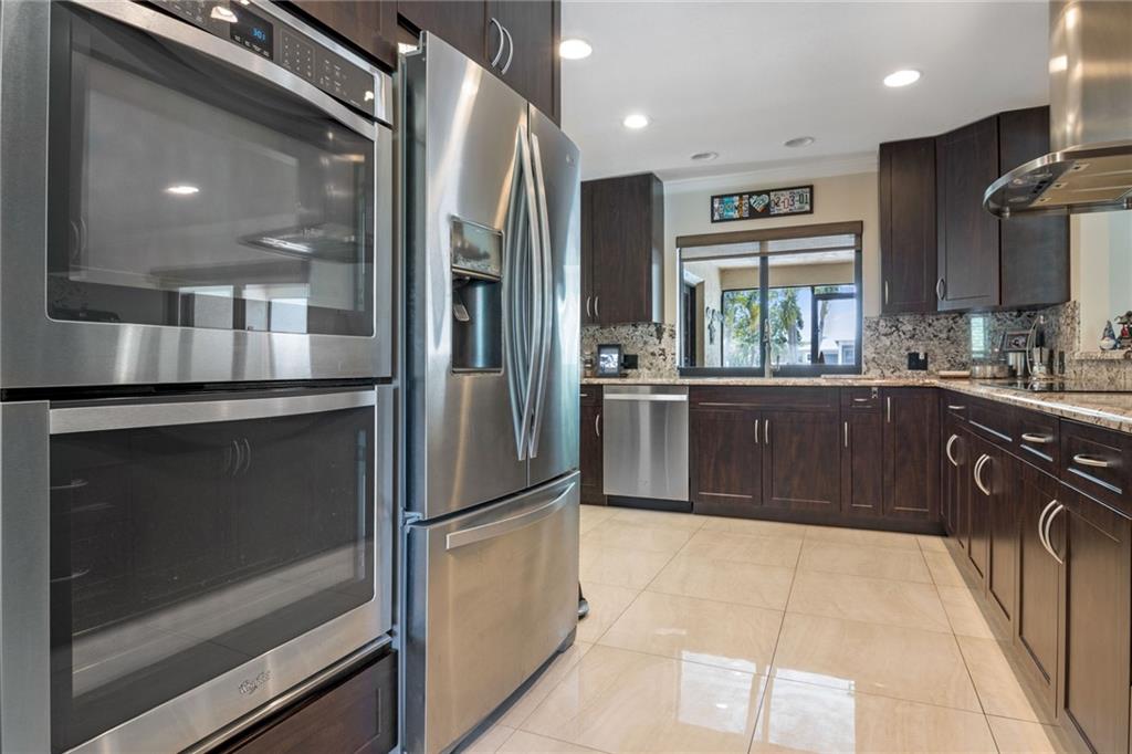 PINE TREE ESTATES - Residential