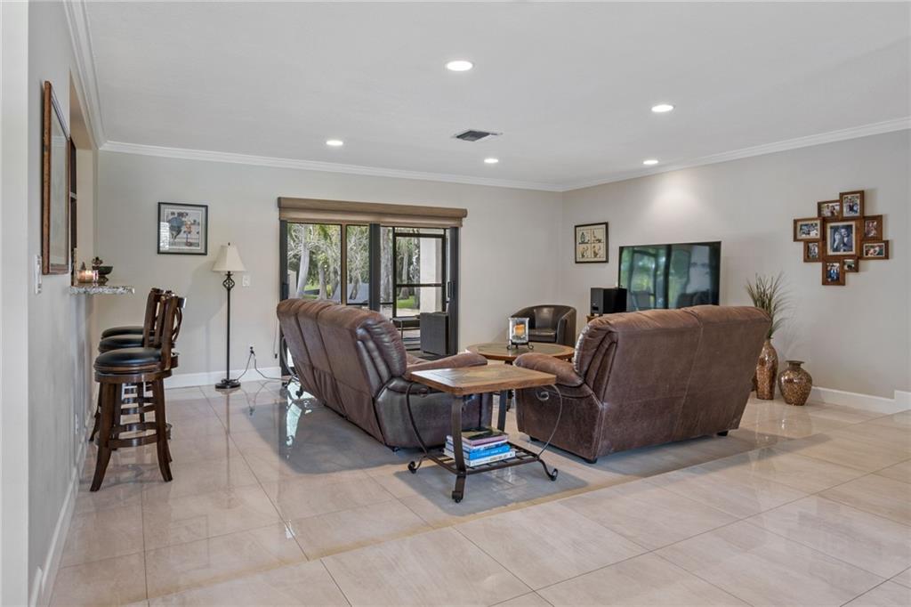 PINE TREE ESTATES - Residential