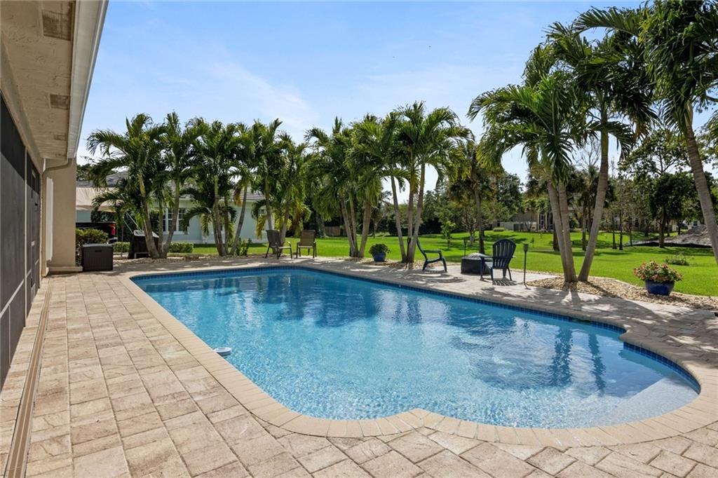 PINE TREE ESTATES - Residential