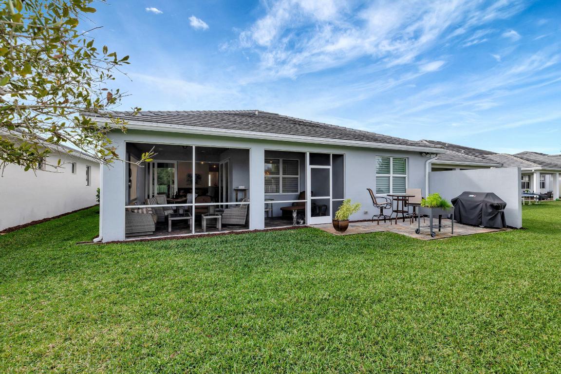 WINDSONG ESTATES - Residential