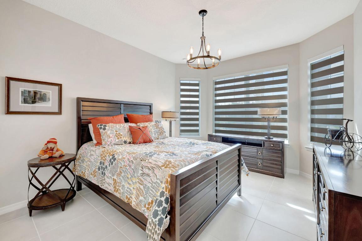 WINDSONG ESTATES - Residential