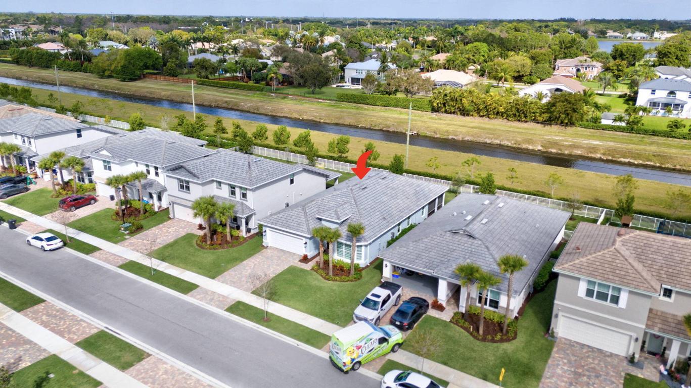 WINDSONG ESTATES - Residential