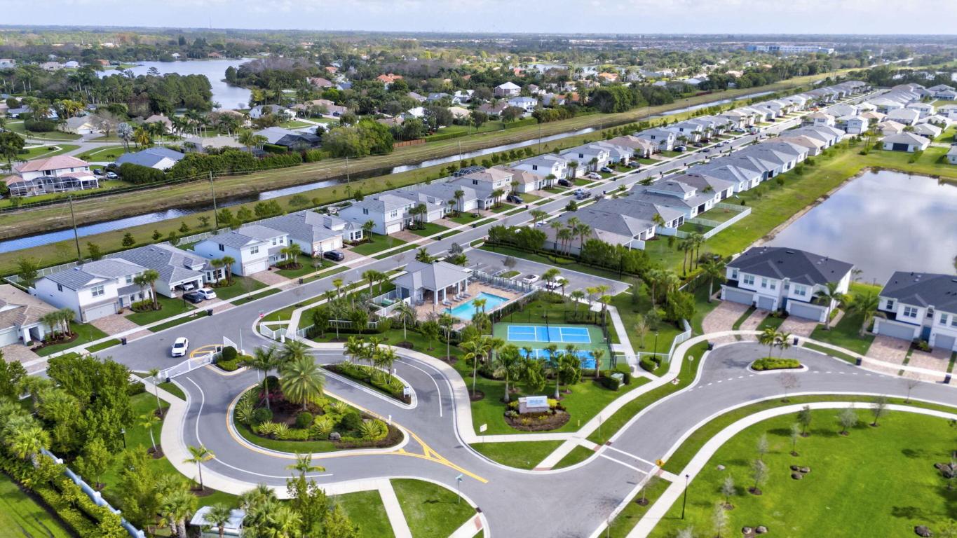 WINDSONG ESTATES - Residential