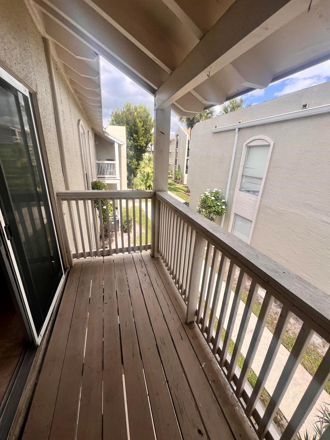 CROSS CREEK CONDO - Residential Lease