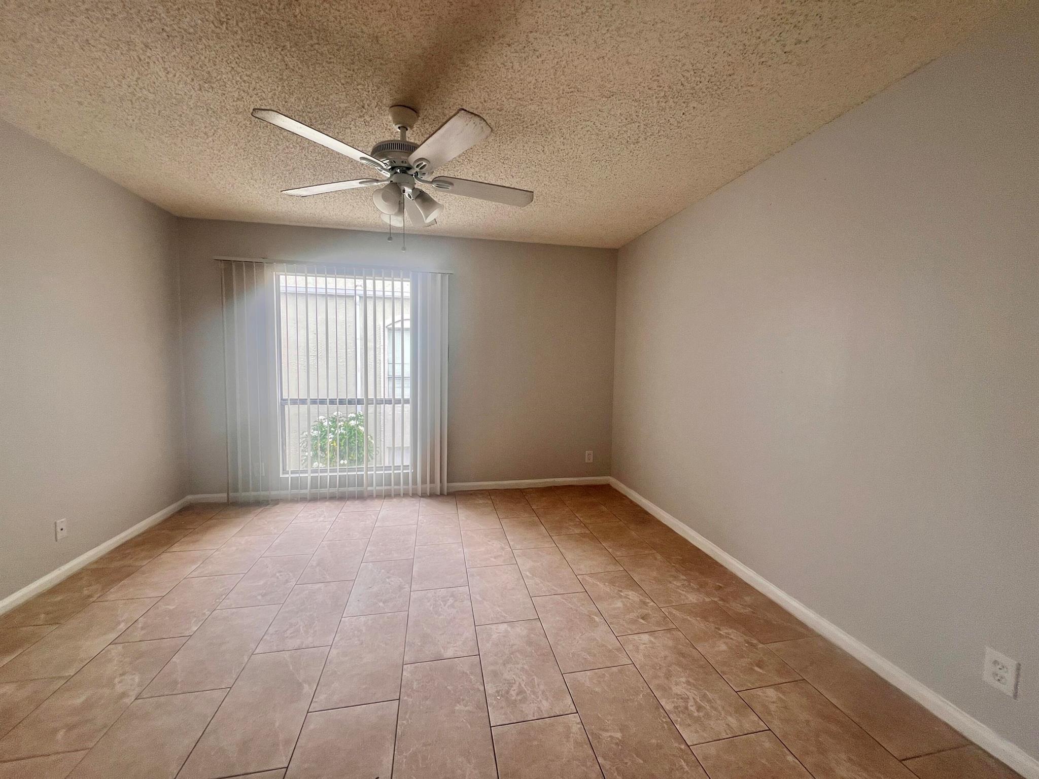 CROSS CREEK CONDO - Residential Lease