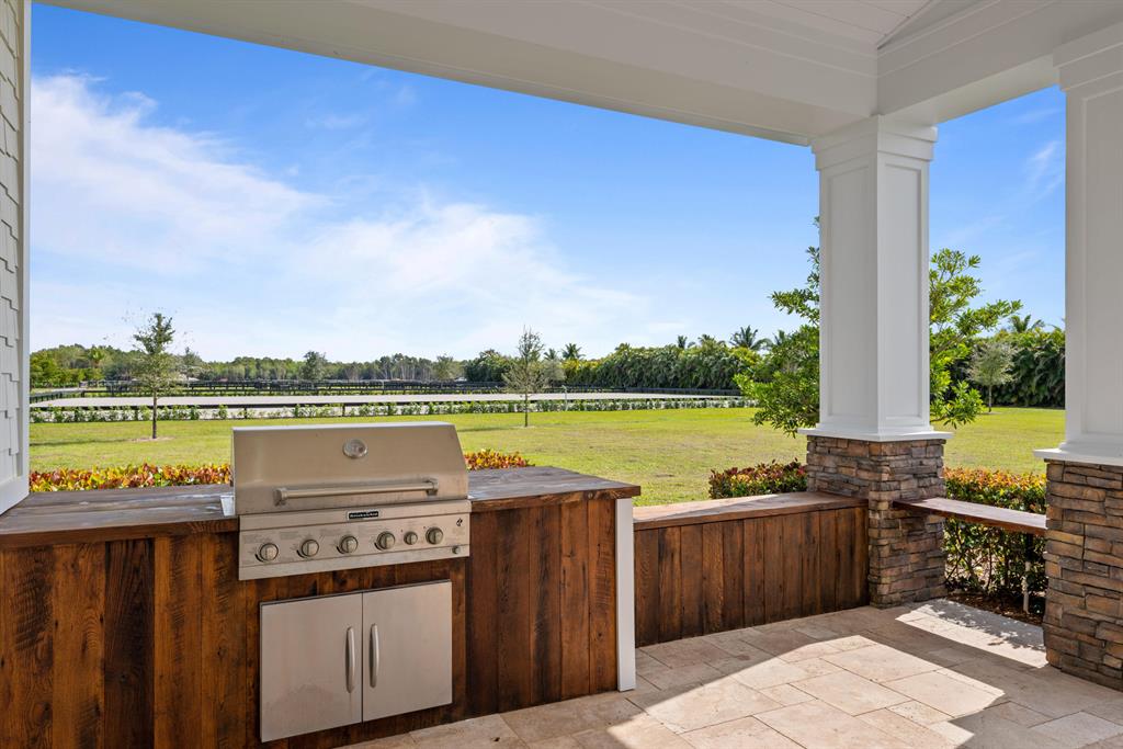 GRAND PRIX VILLAGE SOUTH - Residential