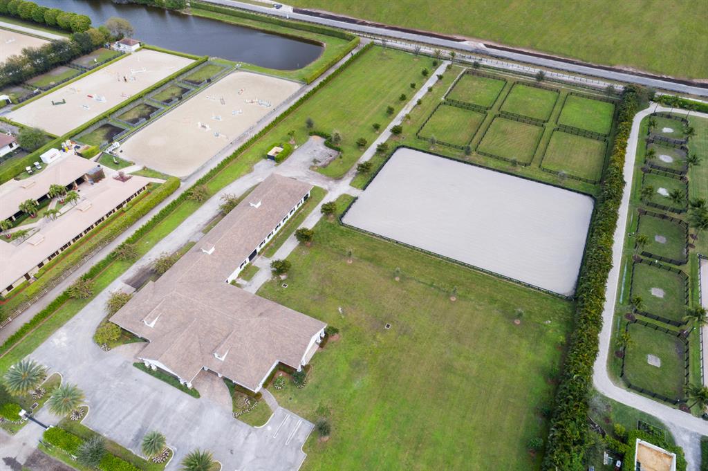 GRAND PRIX VILLAGE SOUTH - Residential