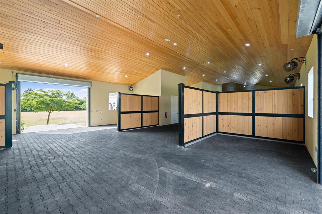 GRAND PRIX VILLAGE SOUTH - Residential