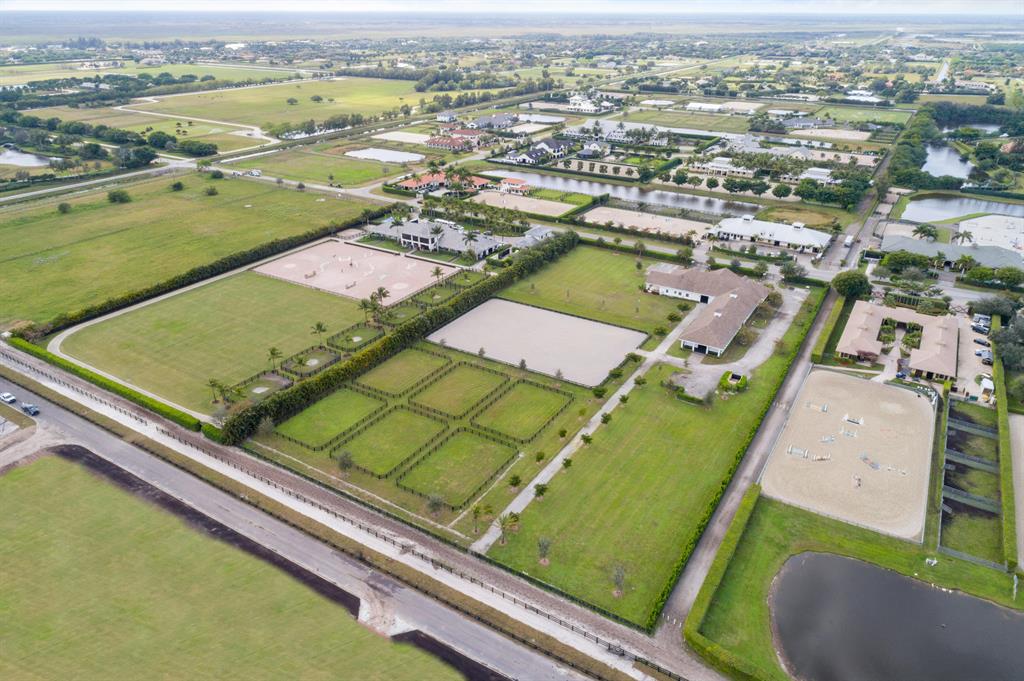 GRAND PRIX VILLAGE SOUTH - Residential