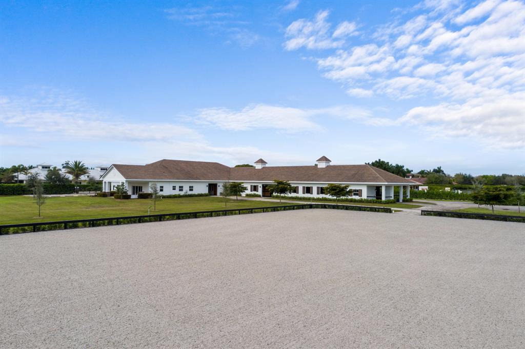 GRAND PRIX VILLAGE SOUTH - Residential