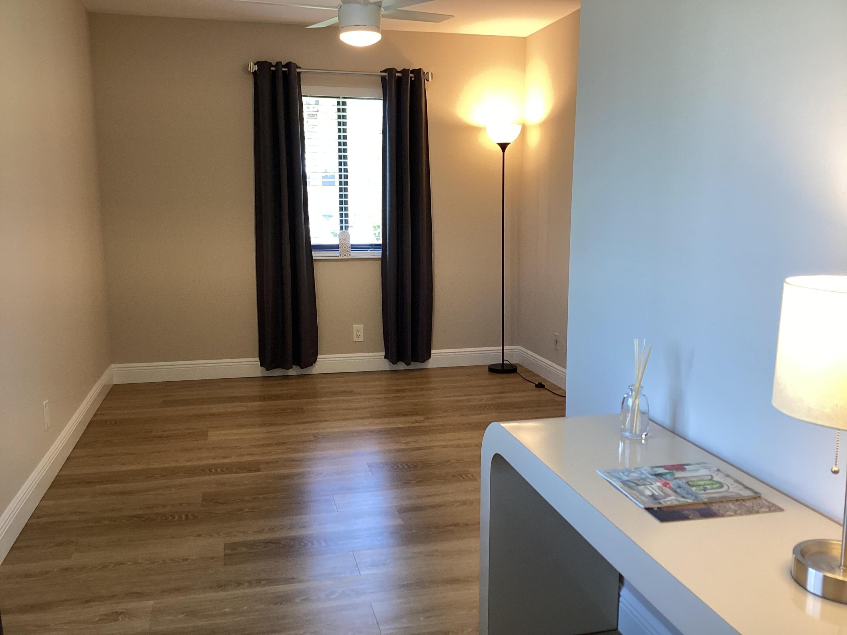 PINE RIDGE SOUTH IV CONDO - Residential