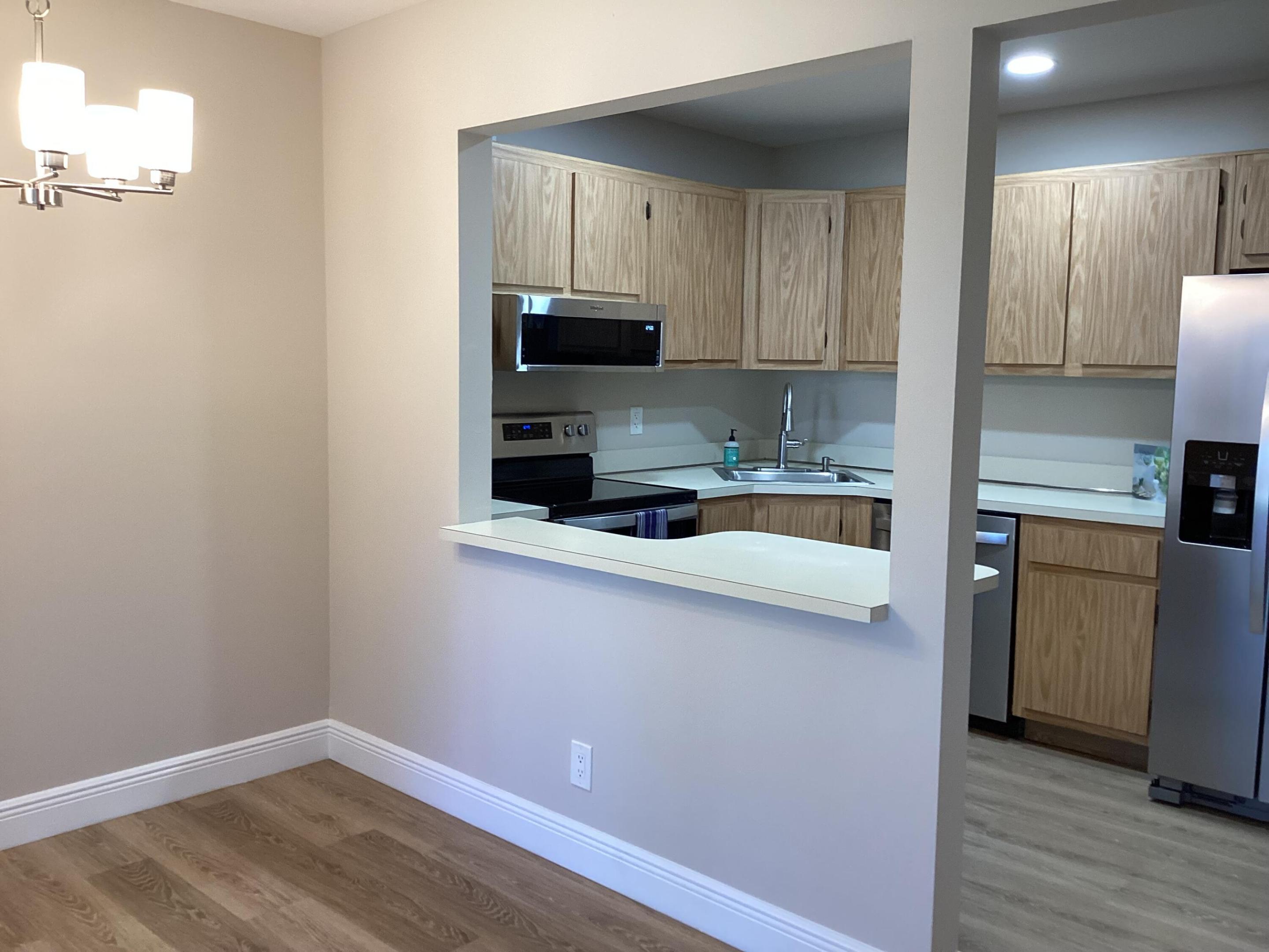PINE RIDGE SOUTH IV CONDO - Residential
