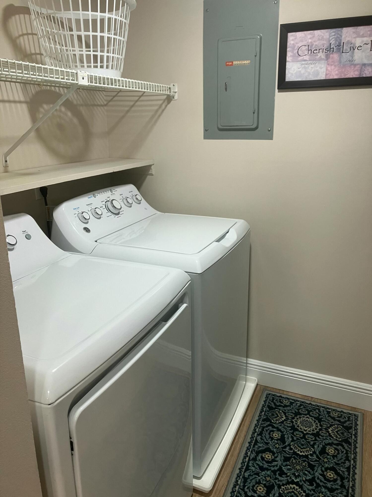 PINE RIDGE SOUTH IV CONDO - Residential