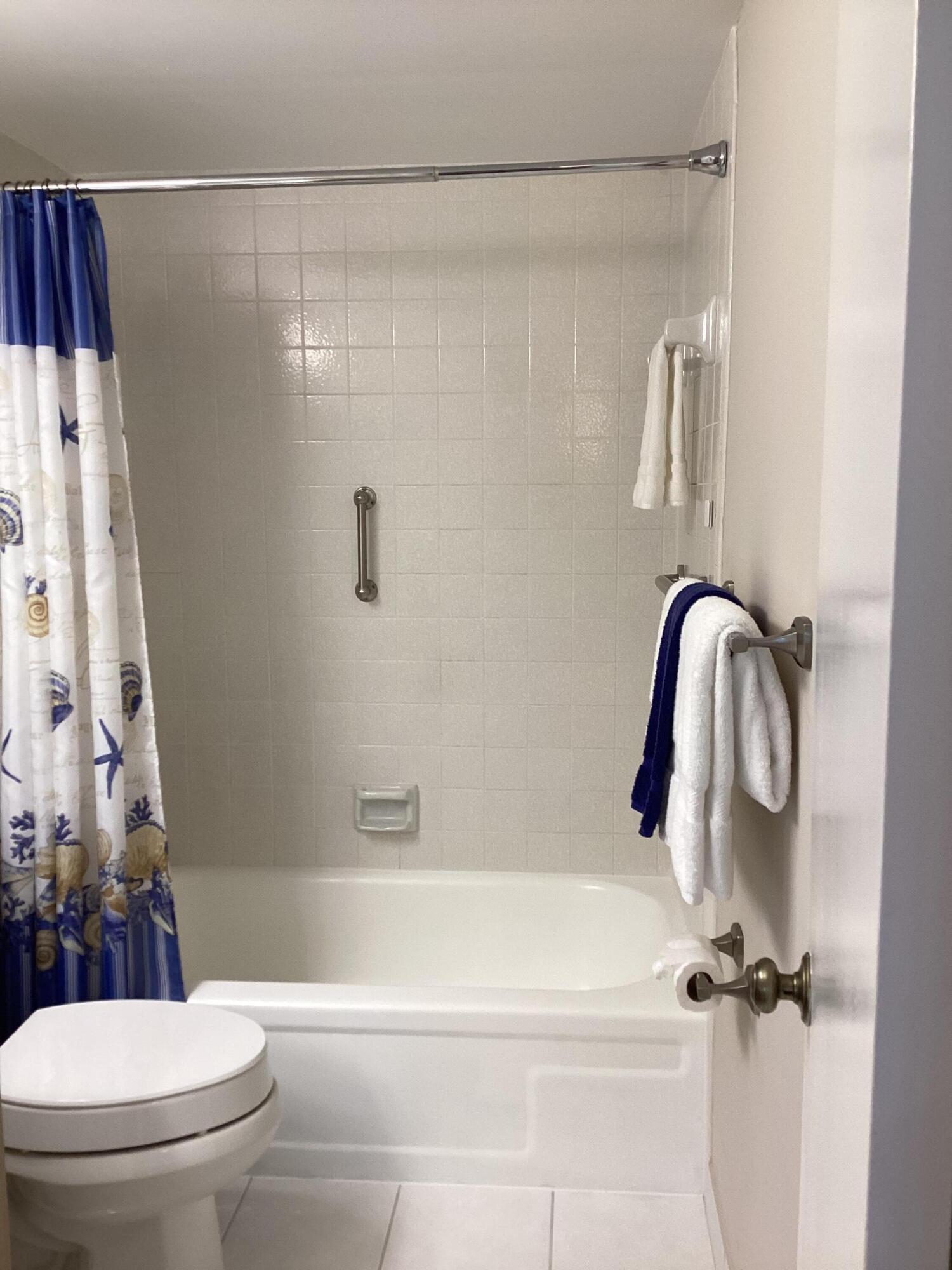 PINE RIDGE SOUTH IV CONDO - Residential
