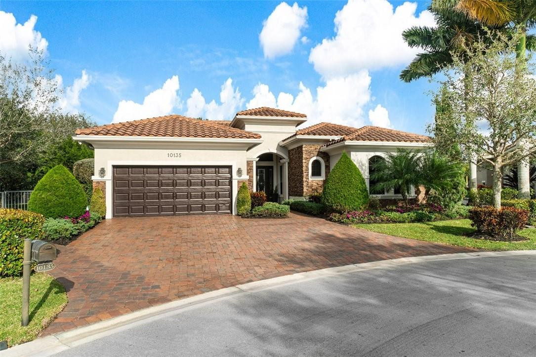 Parkland Golf & Country C - Residential