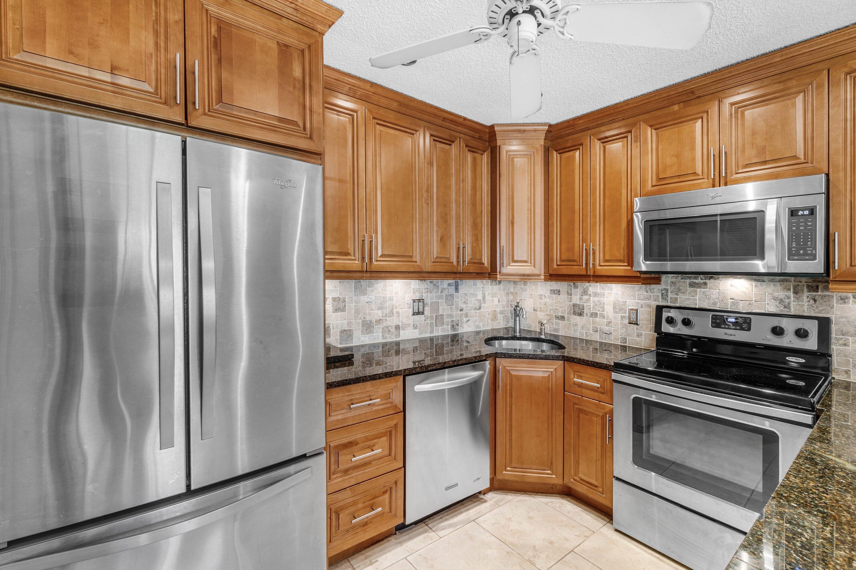 PINE RIDGE III - Residential