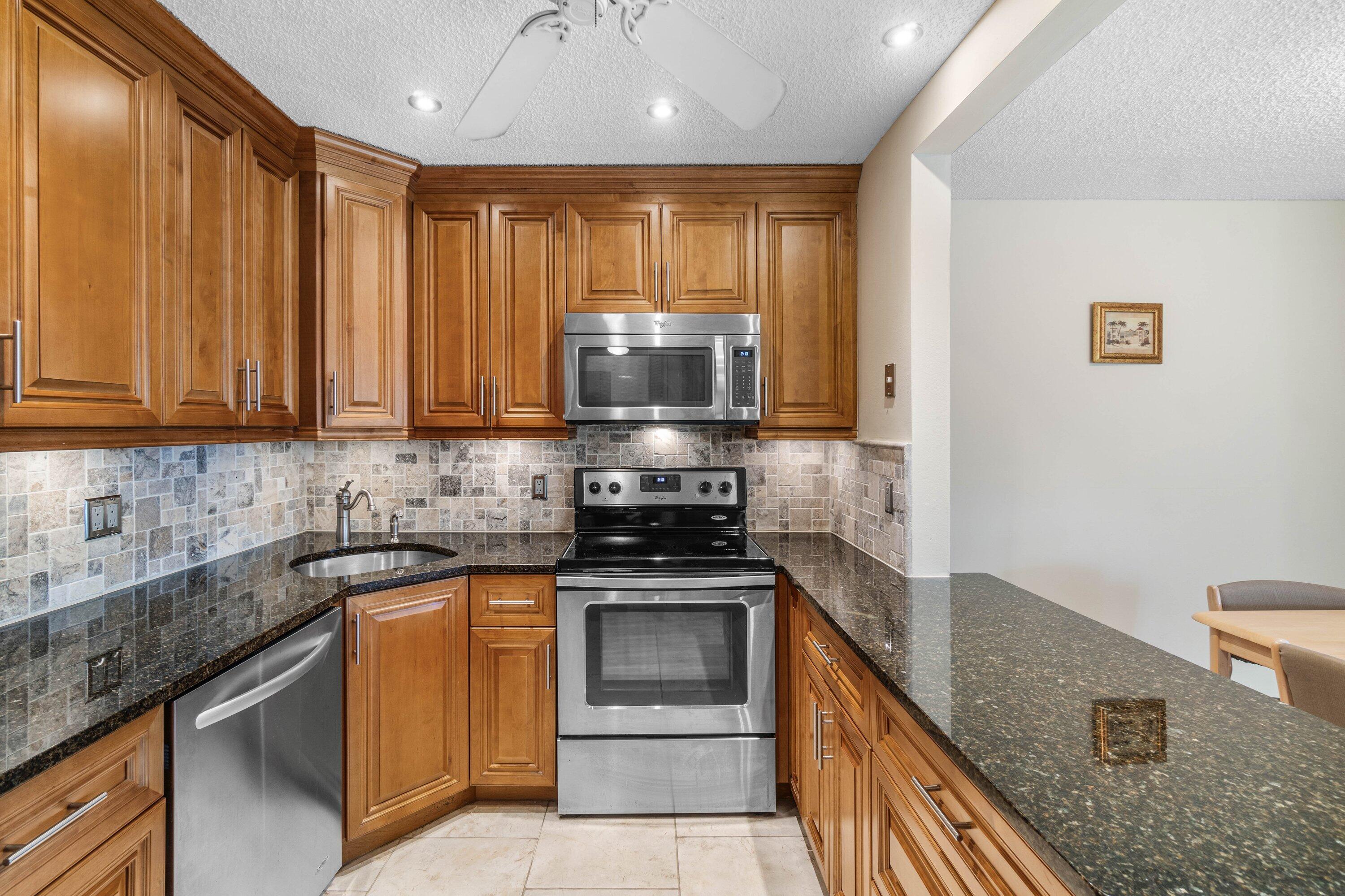 PINE RIDGE III - Residential