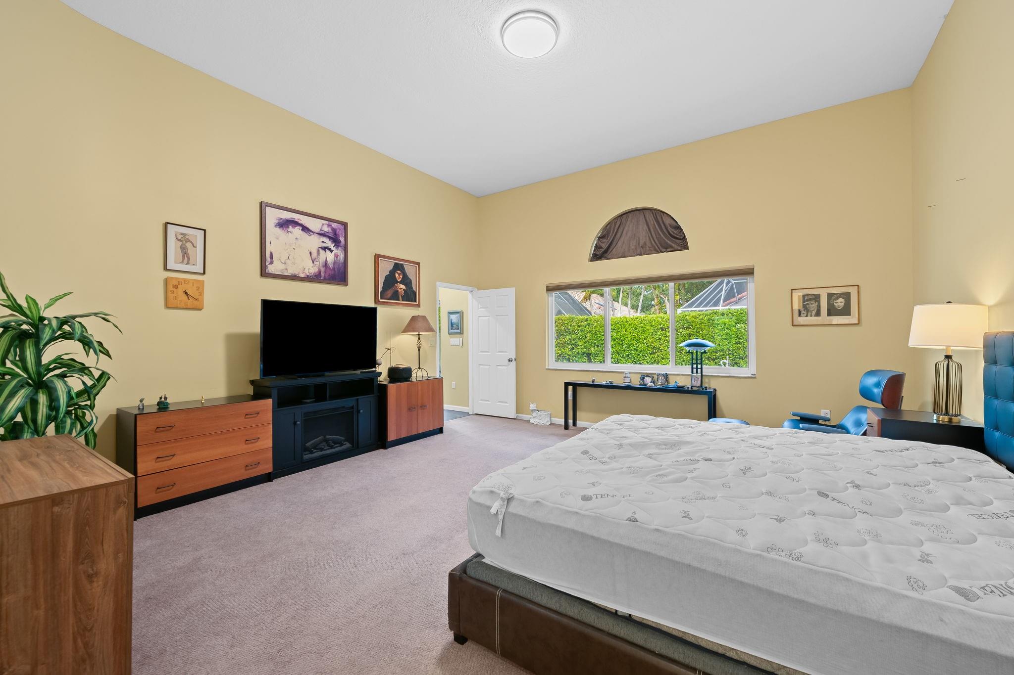 Palm-Aire Oaks Course Est - Residential